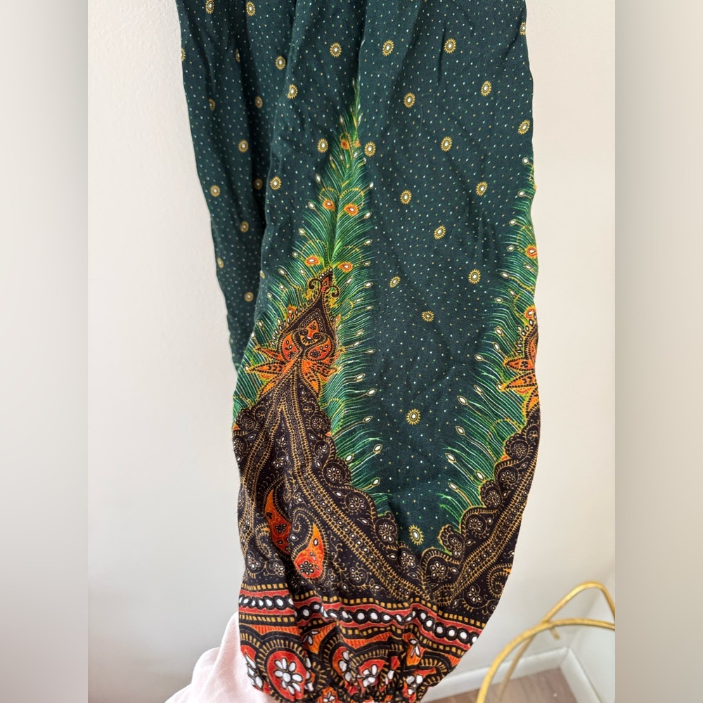 Girls Size 5 Boho Printed Harem Pants Smocked Paisley Peacock Mexicali Blues - Picture 9 of 12